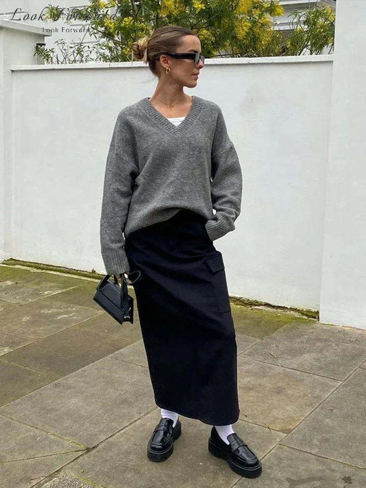 V-neck Pullover Woman Loose Short Autumn Winter Solid Zippers Women's Sweater Soft Casual Knitwear Lady All-match Long Sleeve
