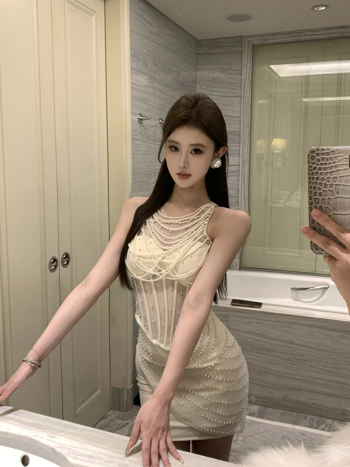 Women's Elegant Pearls O Neck Corset Tank Top Lady High Street Sexy See Throught Slim Tank Top