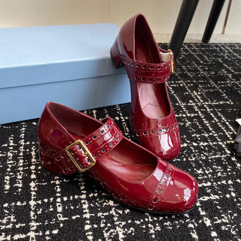 French Mary Jane Thick Heel Women's Shoes Hollow Out Spring 2025 Fashion Patent Leather Metal Buckle Office Dress Pumps Vintage