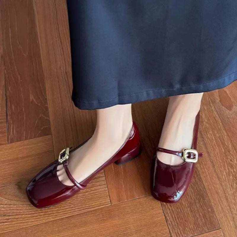 Women's Mary Janes Shoes Patent Leather Dress Shoes Square Toe Pumps Low Heels Big Buckle Spring Autumn Zapatos Mujer 1802N