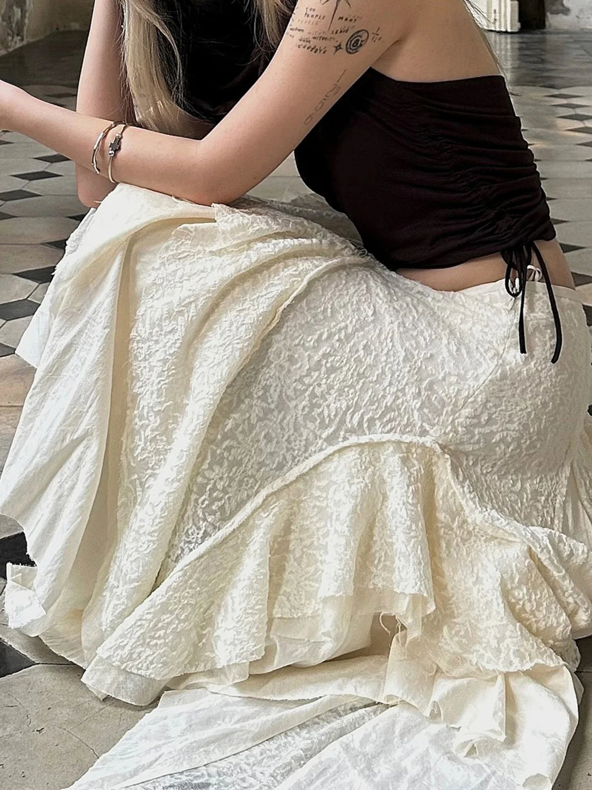 Fashion Chic Lace Spliced Women’s Irregular Skirts Summer Retro Design New Long Skirts Eleagnt Classical