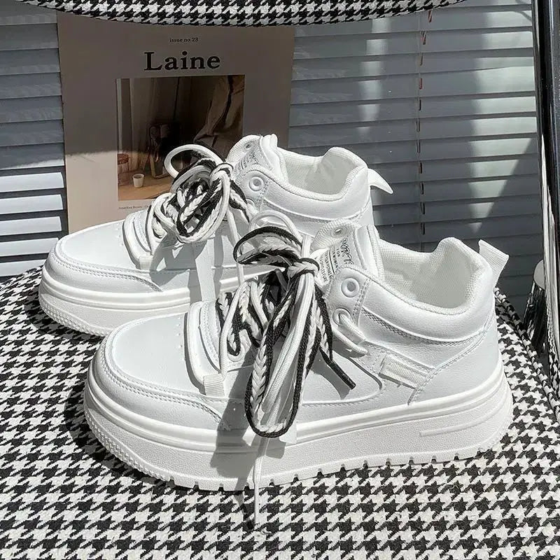 White Casual Sneaker College Style Lace Up Breathable Lady Shoes Solid Color Simplicity Versatile Shoes Women Sneakers