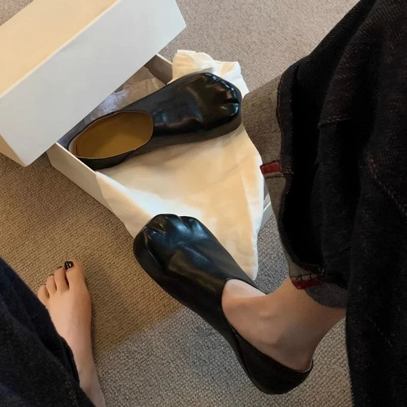 New Style Cat Claws Leather Flats Solid Slip On Leisure Dress Shoes Lovely Girls Fashion Concise Comfy Niche Design Shoes