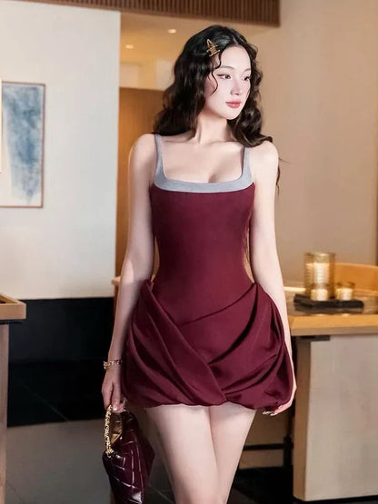 Scoop Neck Contrast Trim Bubble Hem Structured Mini Dress