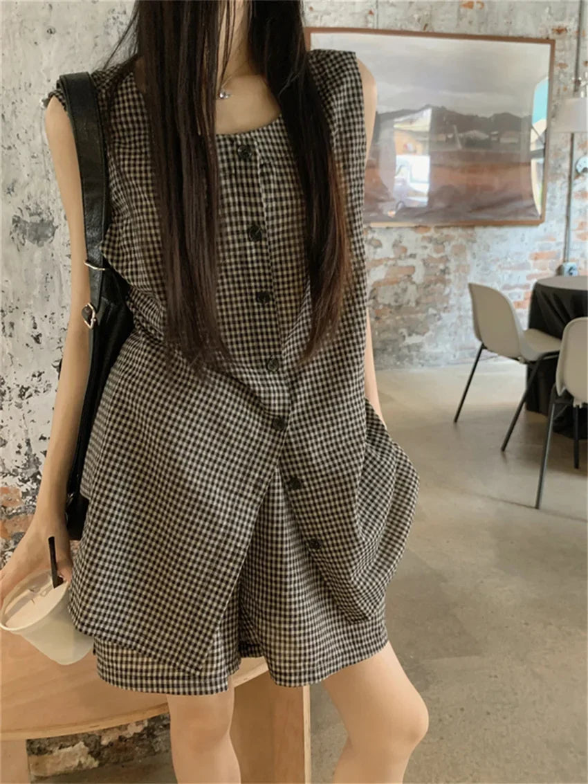 Minimalist Women Two Pieces Suits Chic Office Lady Vest Coats Plaid Wide Leg Shorts Loose Work Wear Elegant Set