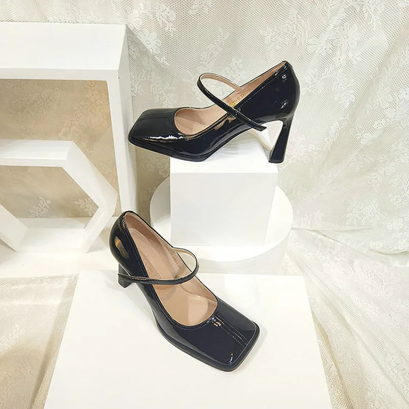 Luxury Square Toe Women Pumps Designer Sandals High Heels Summer Ankle Strap Party Shoes Star Style Wedding Prom Shoes