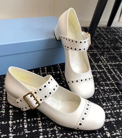 French Mary Jane Thick Heel Women's Shoes Hollow Out Spring 2025 Fashion Patent Leather Metal Buckle Office Dress Pumps Vintage