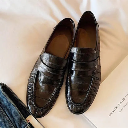 Retro Brown Soft Leather Brand Flats Women Fashion Pleated Design Loafers Comfort Outdoor Commuting Office Shoe Zapatos De Mujer