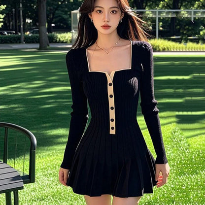 New Spring Autumn Square Neck Black Knit Dress Fashion Design Single-Breasted Long Sleeve Knitted Pleated Dresses For Women
