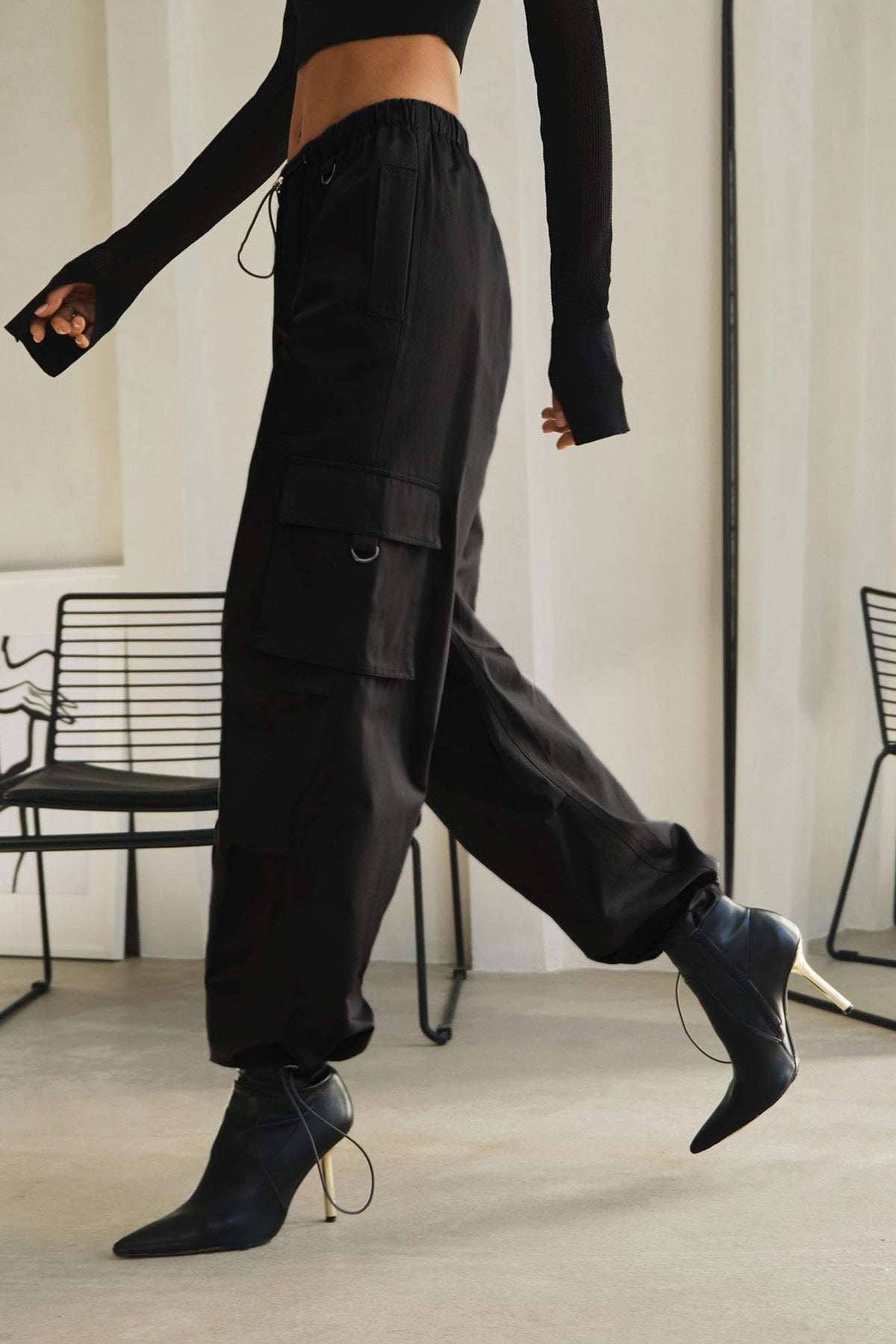 Solid Drawstring Large Pocket Cargo Pants