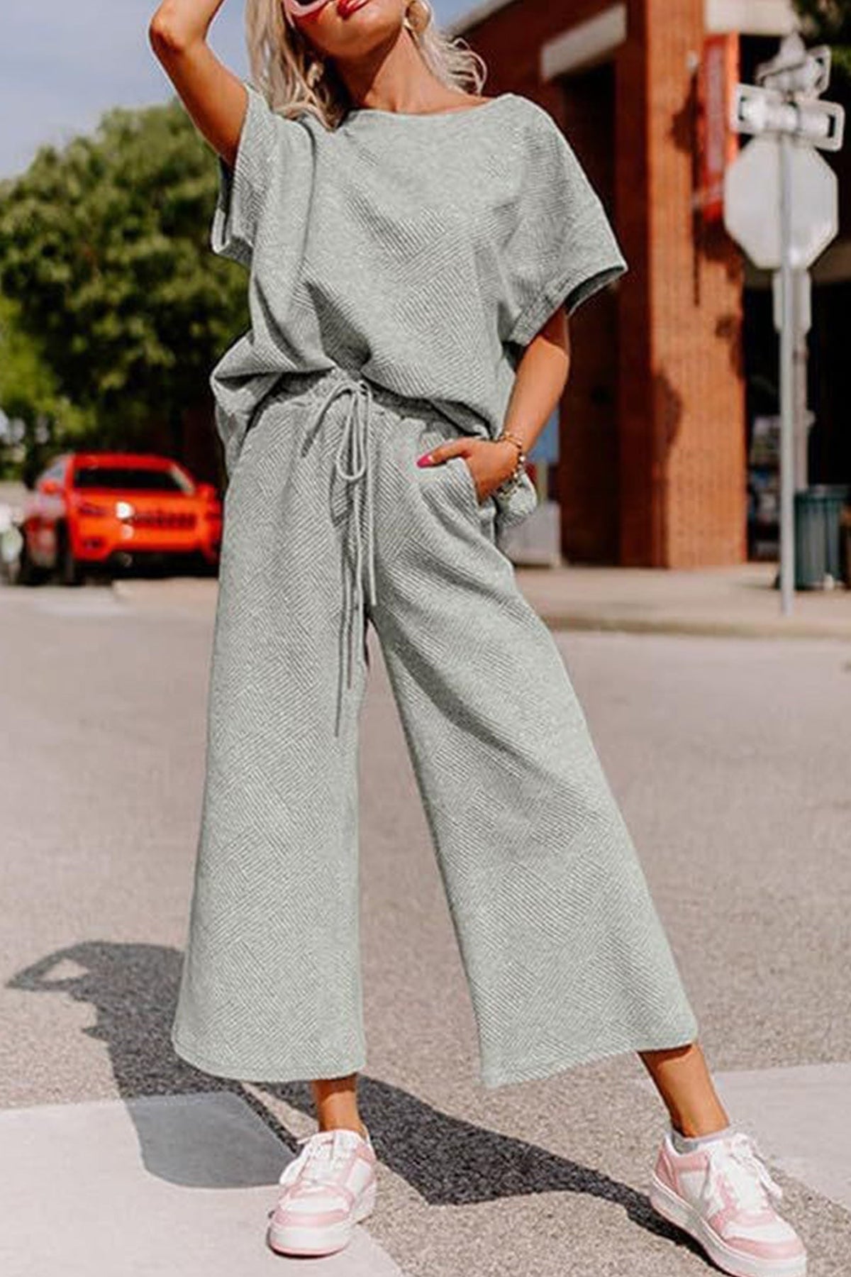 Solid Textured T-shirt Long Pants Set
