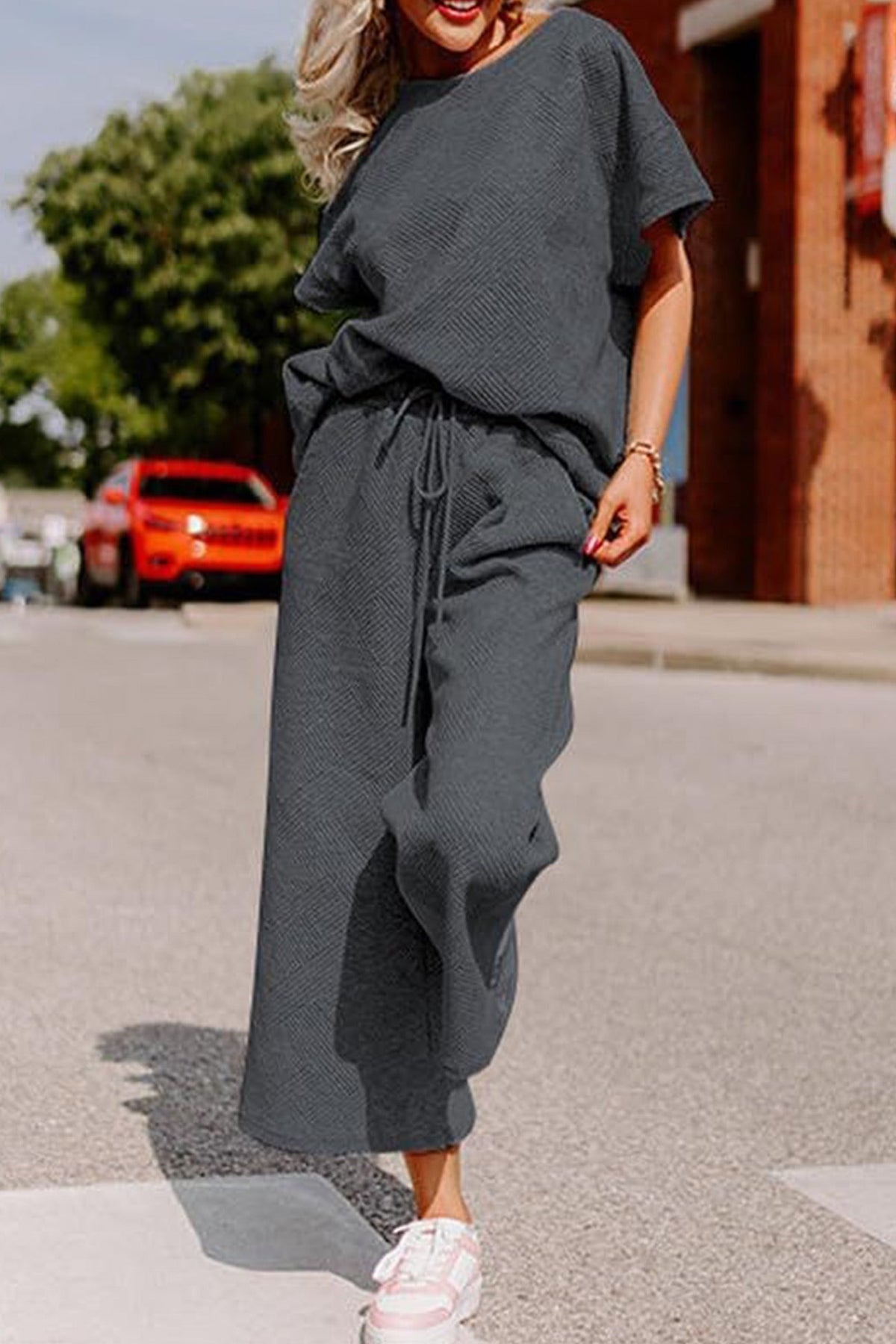 Solid Textured T-shirt Long Pants Set