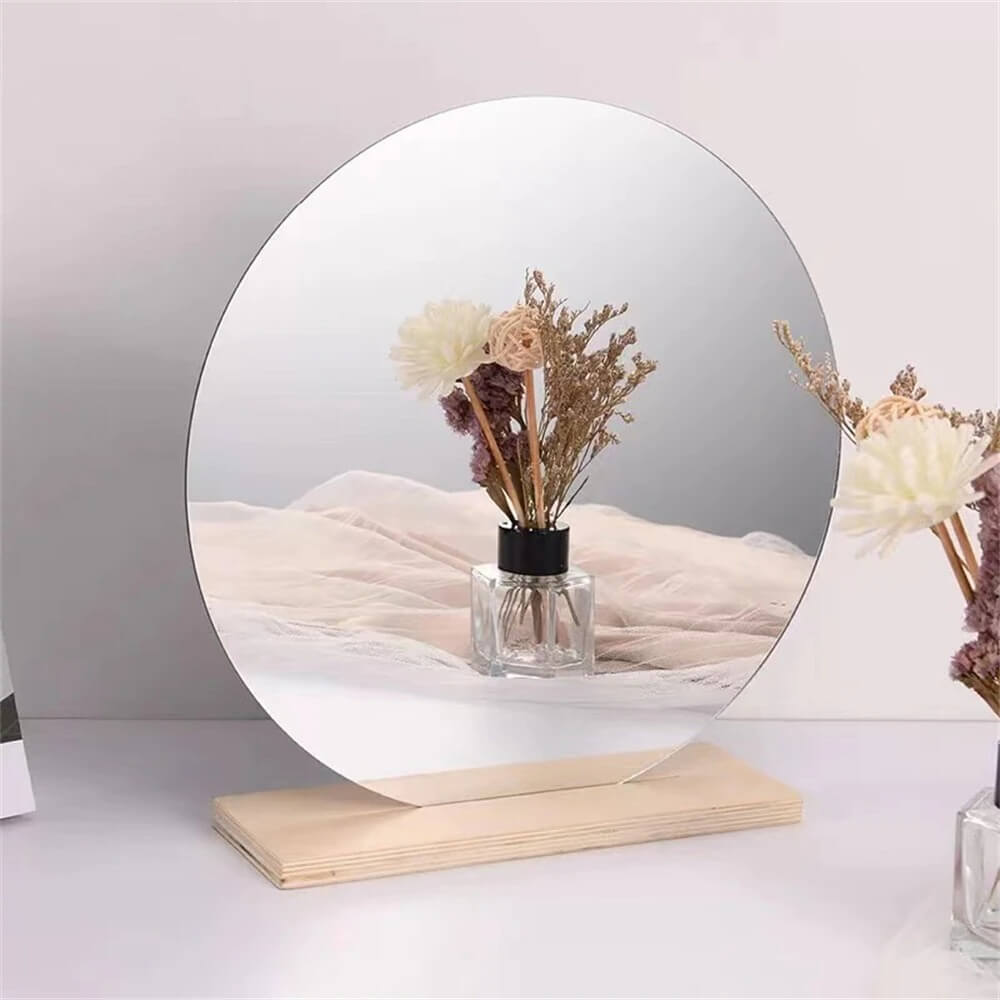 Aura Minimalist Mirror