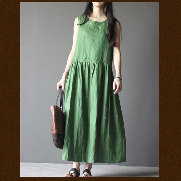 Embroidered Round Neck Gathered Empire Waist Sleeveless Maxi Dress