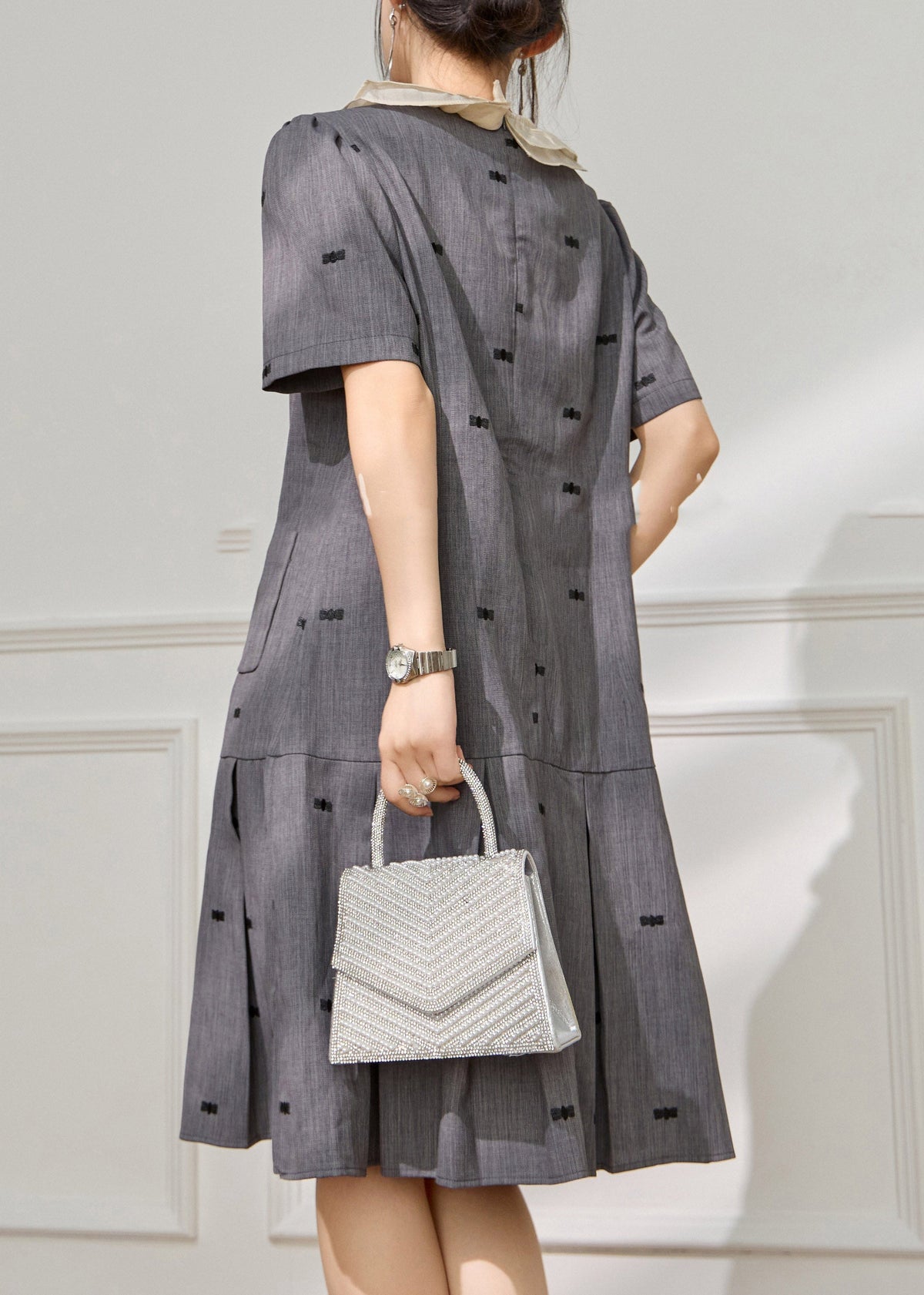 Peter Pan Pearl Trim Bow Embroidery Short Sleeve Pleated Midi Dress
