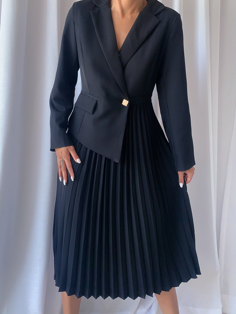 Notched Lapel Long Sleeve Belted Blazer Pleated Midi Dress