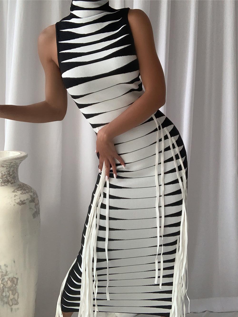 Mock Neck Sleeveless Graphic Stripe Side Fringe Bodycon Midi Dress