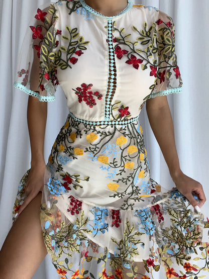 Round Neck Crochet Trim Floral Embroidered Mesh High Slit Midi Dress