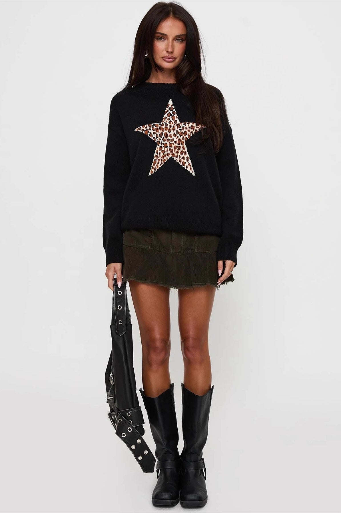 Graphic Print Fitted Sweater