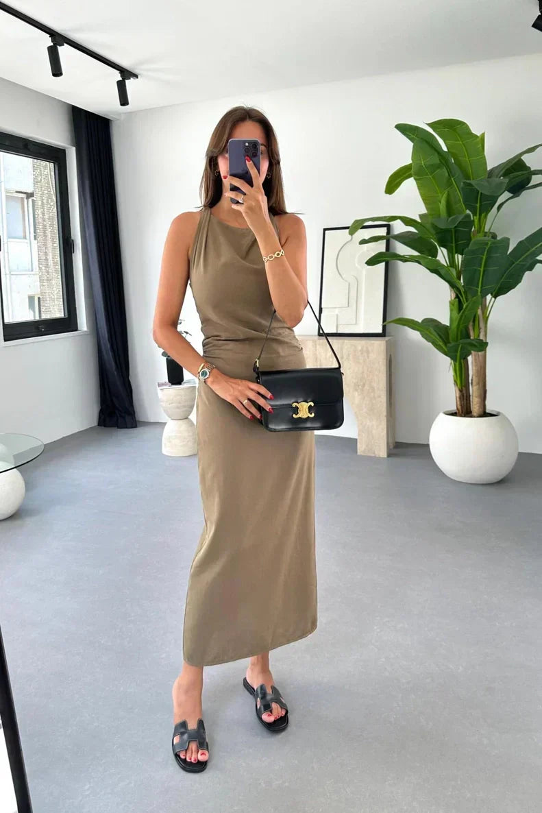 Boat Neck Sleeveless Straight Silhouette Midi Dress