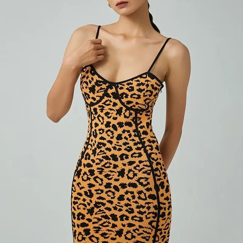 Sweetheart Neck Contrast Piping Spot Print Spaghetti Strap Midi Dress