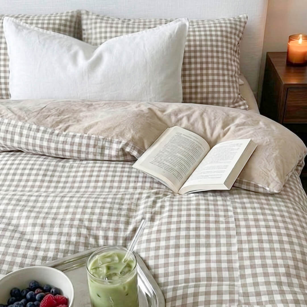 Cozy Gingham Bedding Set