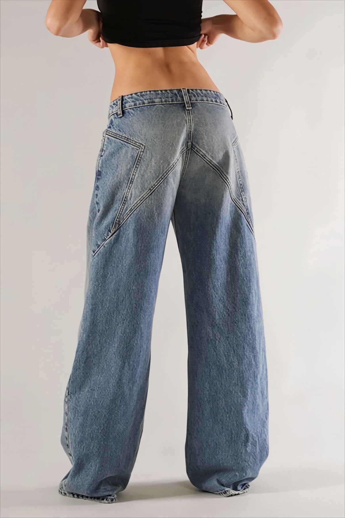 Low Rise Star Spliced Jeans