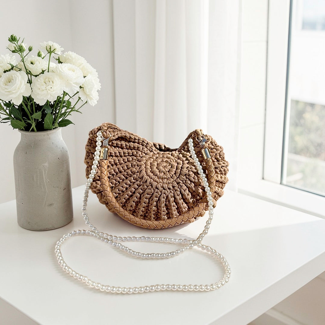 Boho Woven Shell Handbag