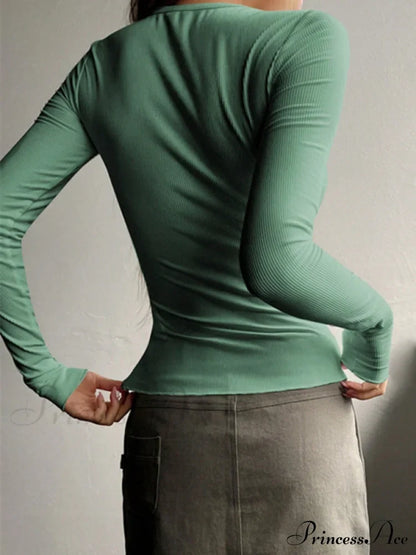 buttoned top U-neck long-sleeved knitted for women