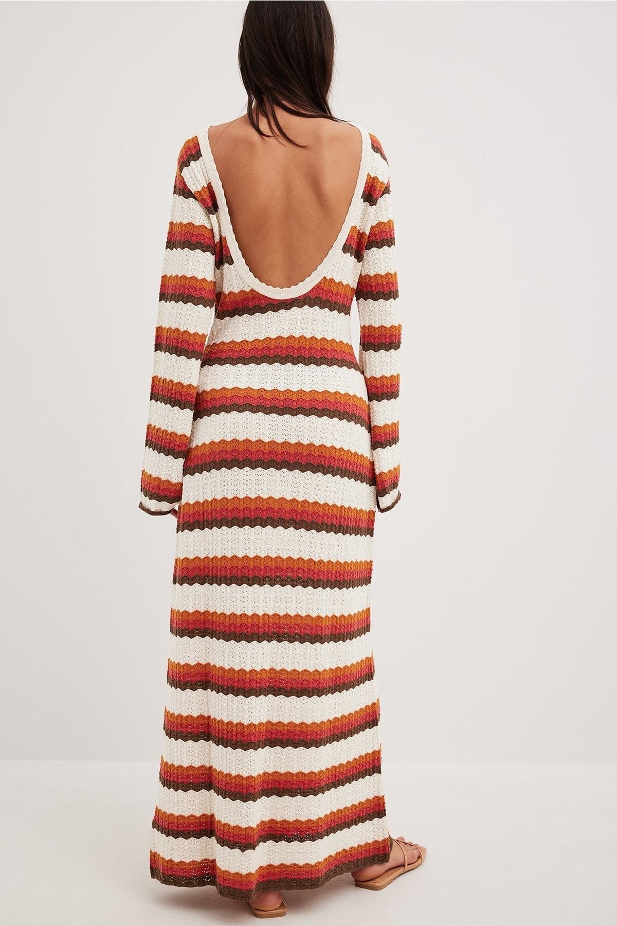 Crew Neck Zigzag Stripe Knit Bell Cuff Bodycon Maxi Dress