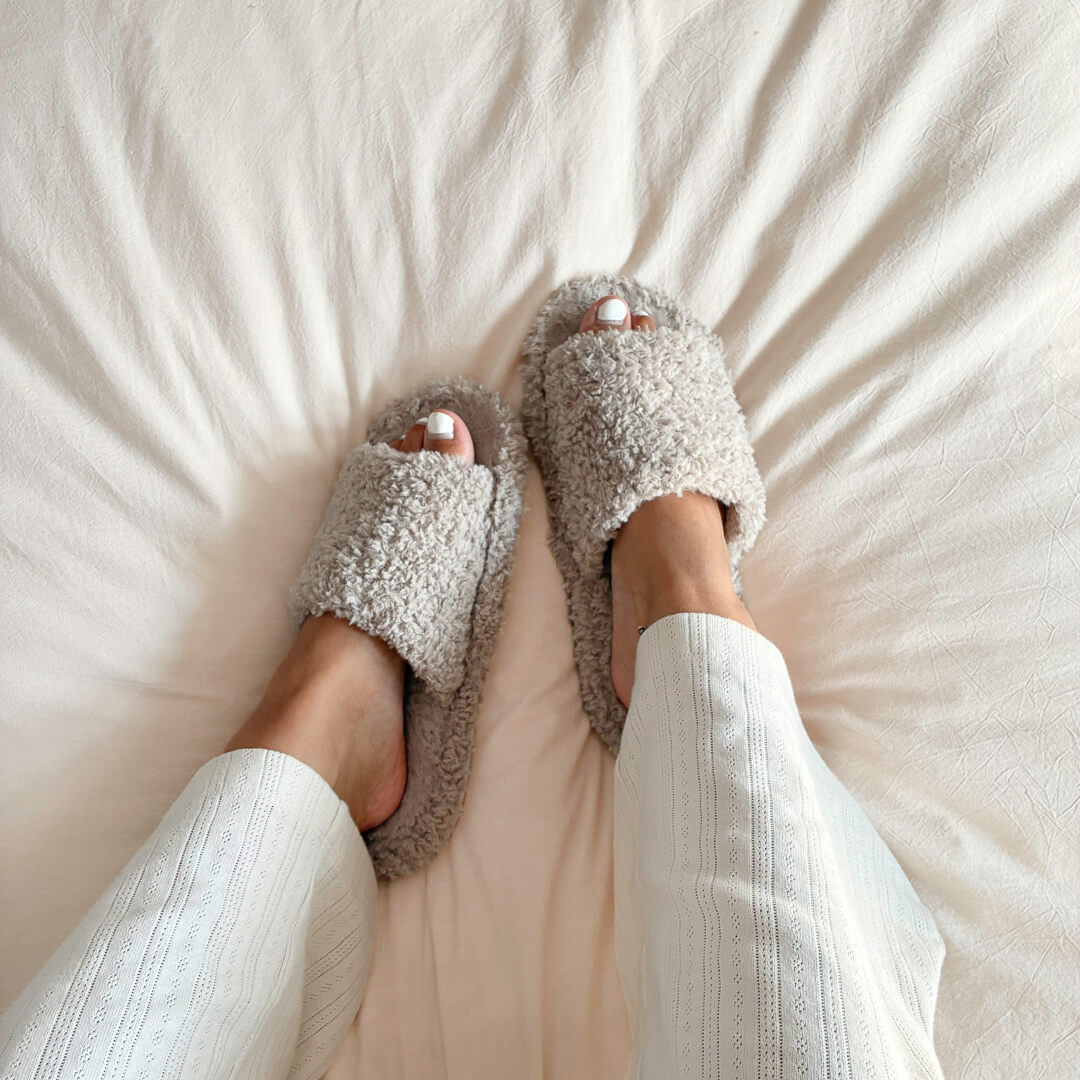 Eve Fuzzy Open Toe Slippers