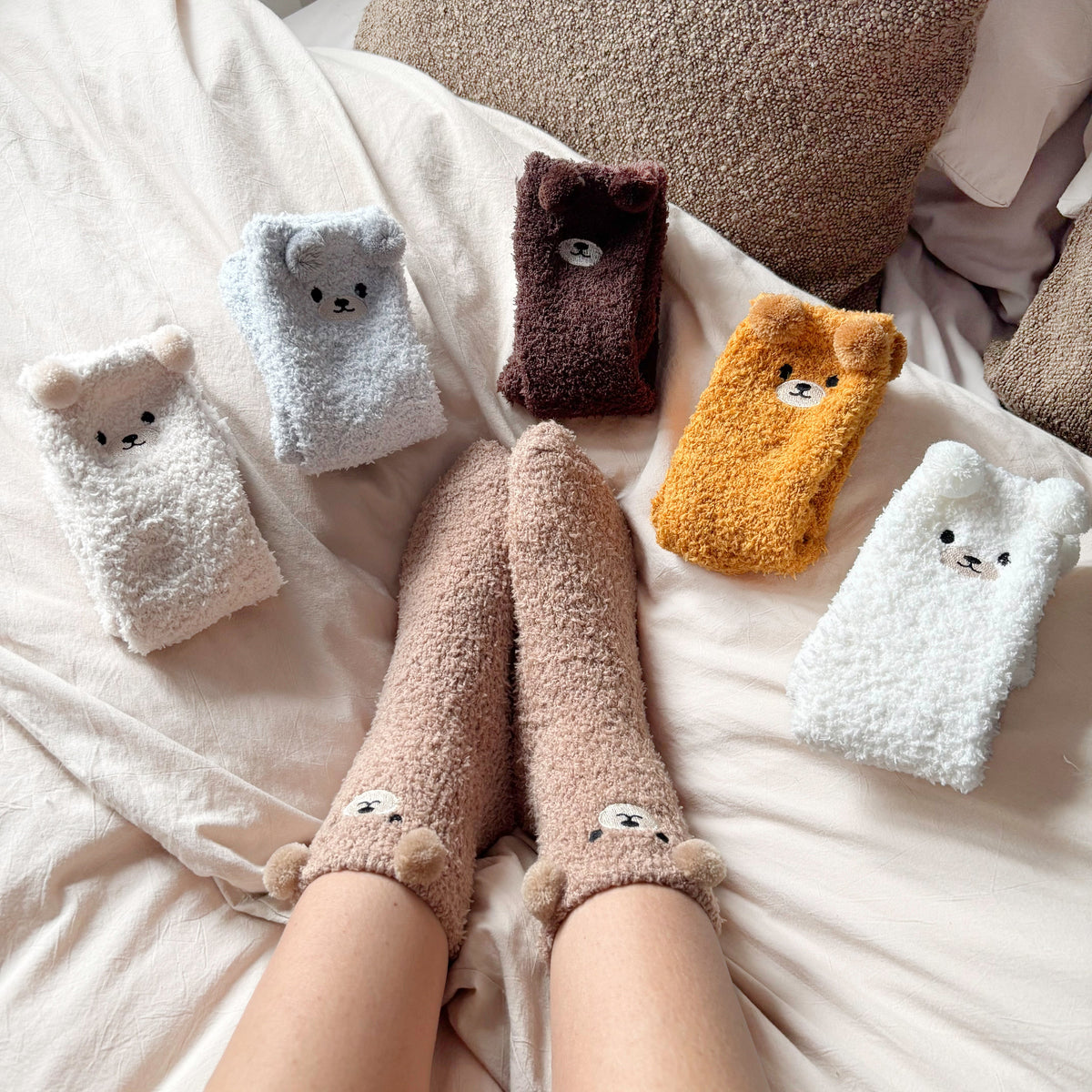 Teddy Bear Fuzzy Socks Pack