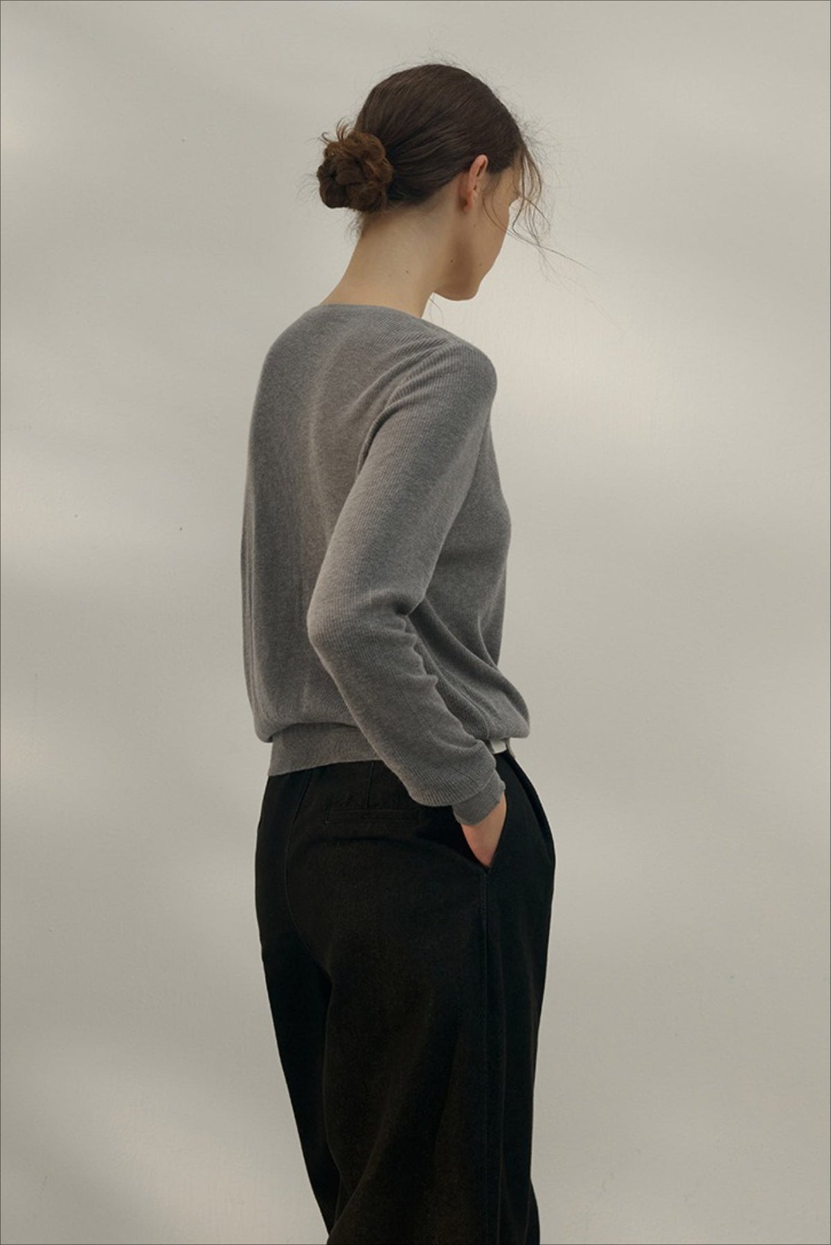Color Block Layered V-Neck Knit Top