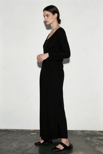 Scoop Neck Thumbhole Cuff Bodycon Column Maxi Dress