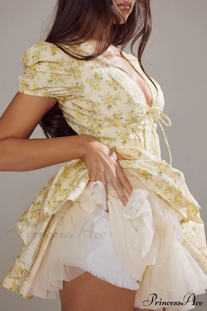 Faith Vintage Floral Charming Pleated Mini Dress