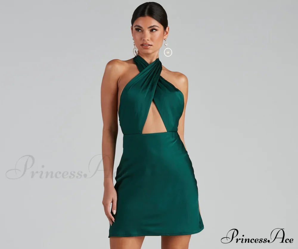 Flirtatious Flare Stylish Halter Skater Dress