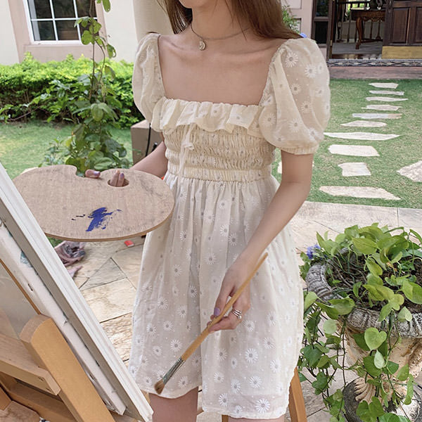 Square Neck Puff Sleeve Smocked Bodice Daisy Print Babydoll Mini Dress
