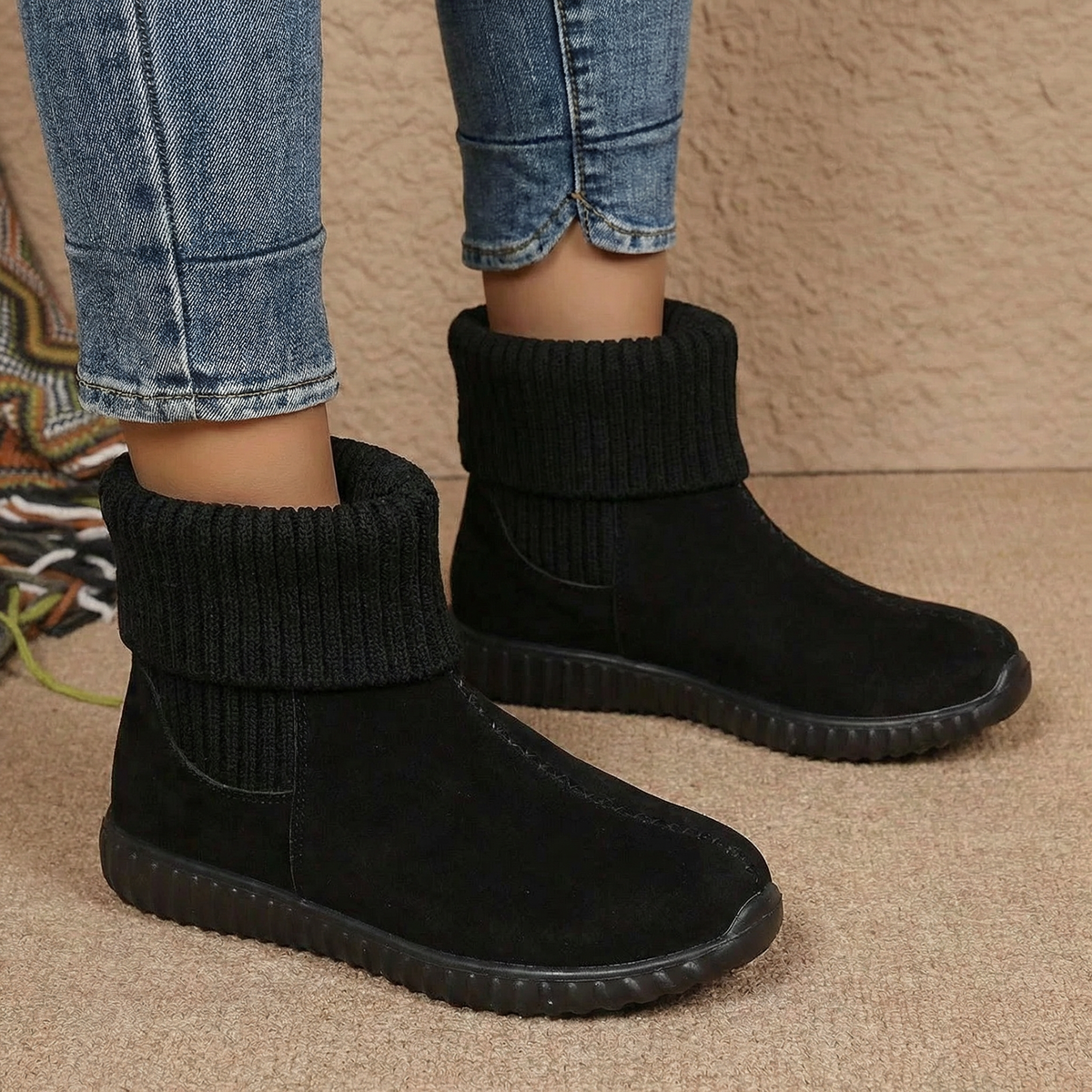 Women's Knit Cuff Suede Ankle Booties