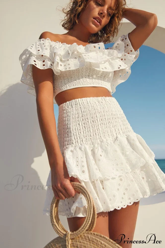 Jessica Bara Stylish Vanessa Ruffle Set