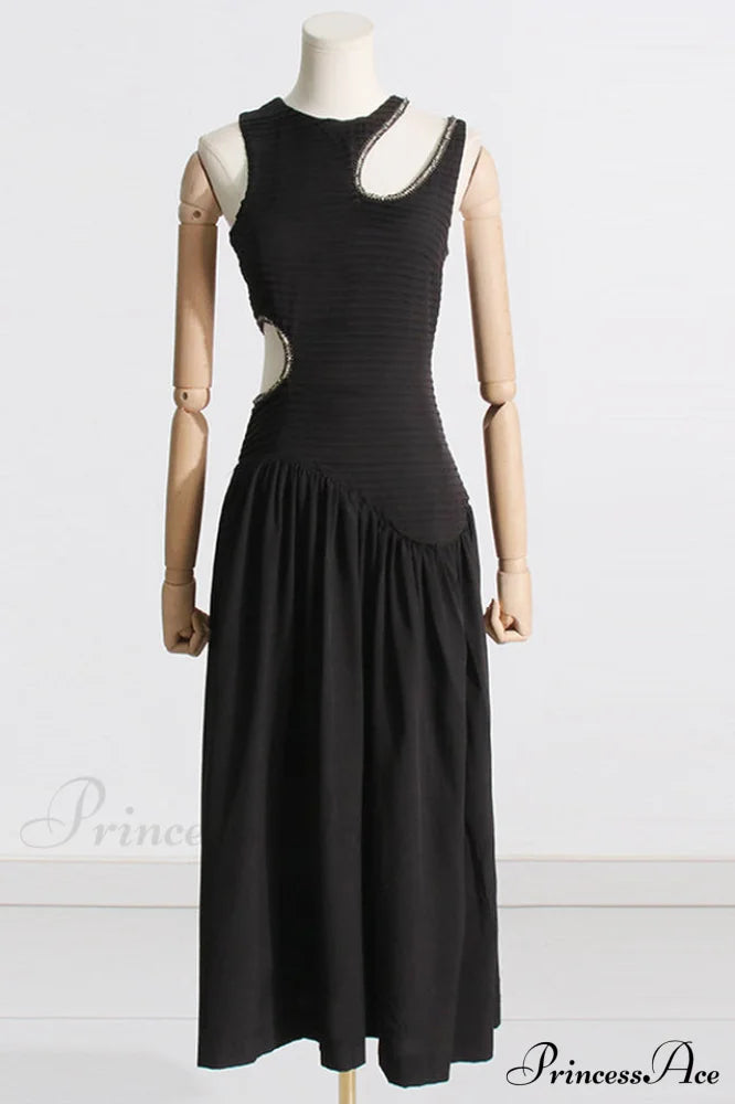 Jolie Abstract Stylish Cut-Out Midi Dress