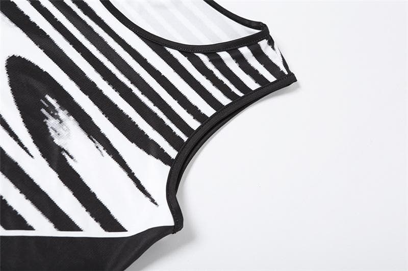 Abstract Graphic Stripe Boat Neck Sleeveless Bodycon Maxi Dress