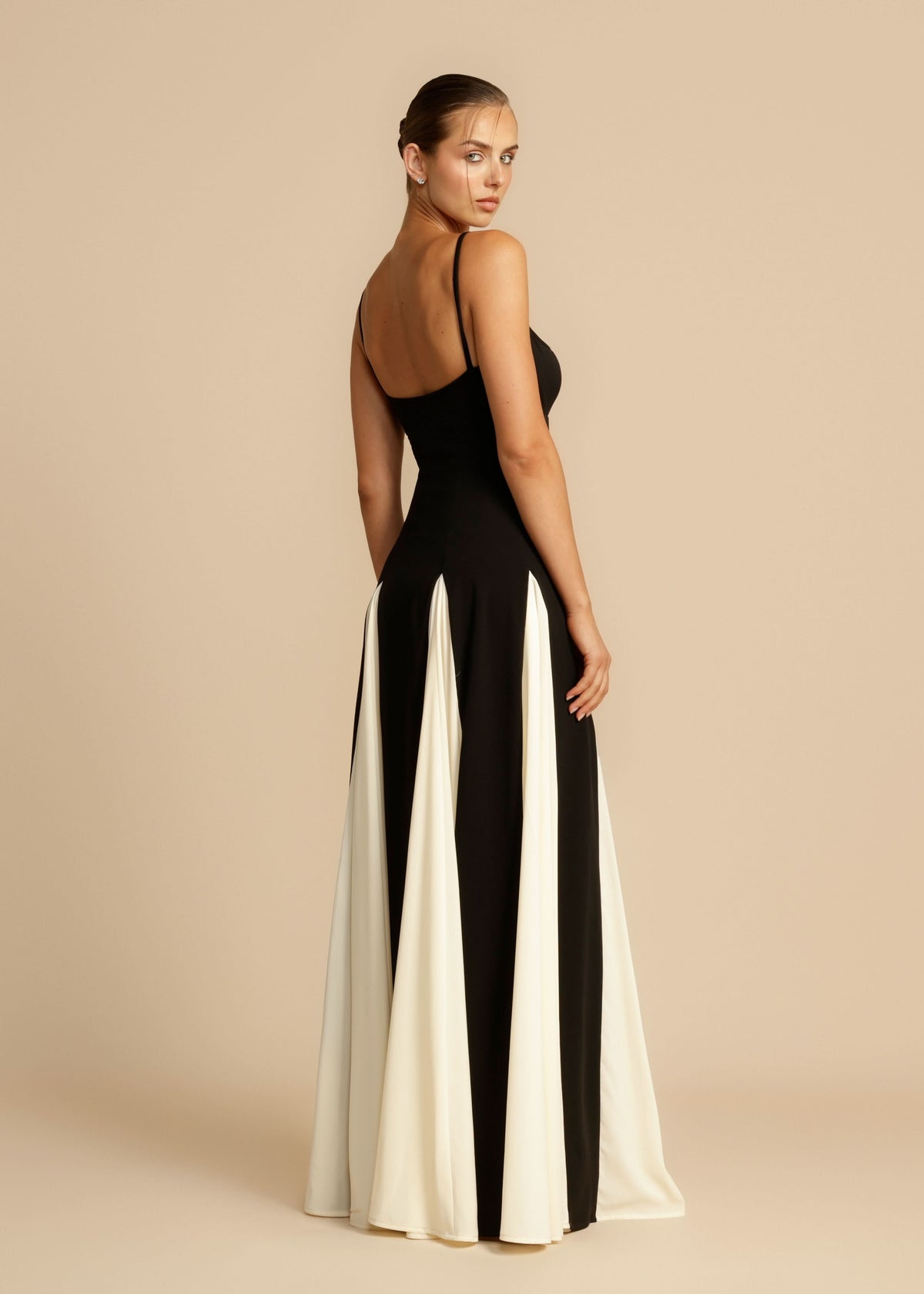 Alya Maxi Dress