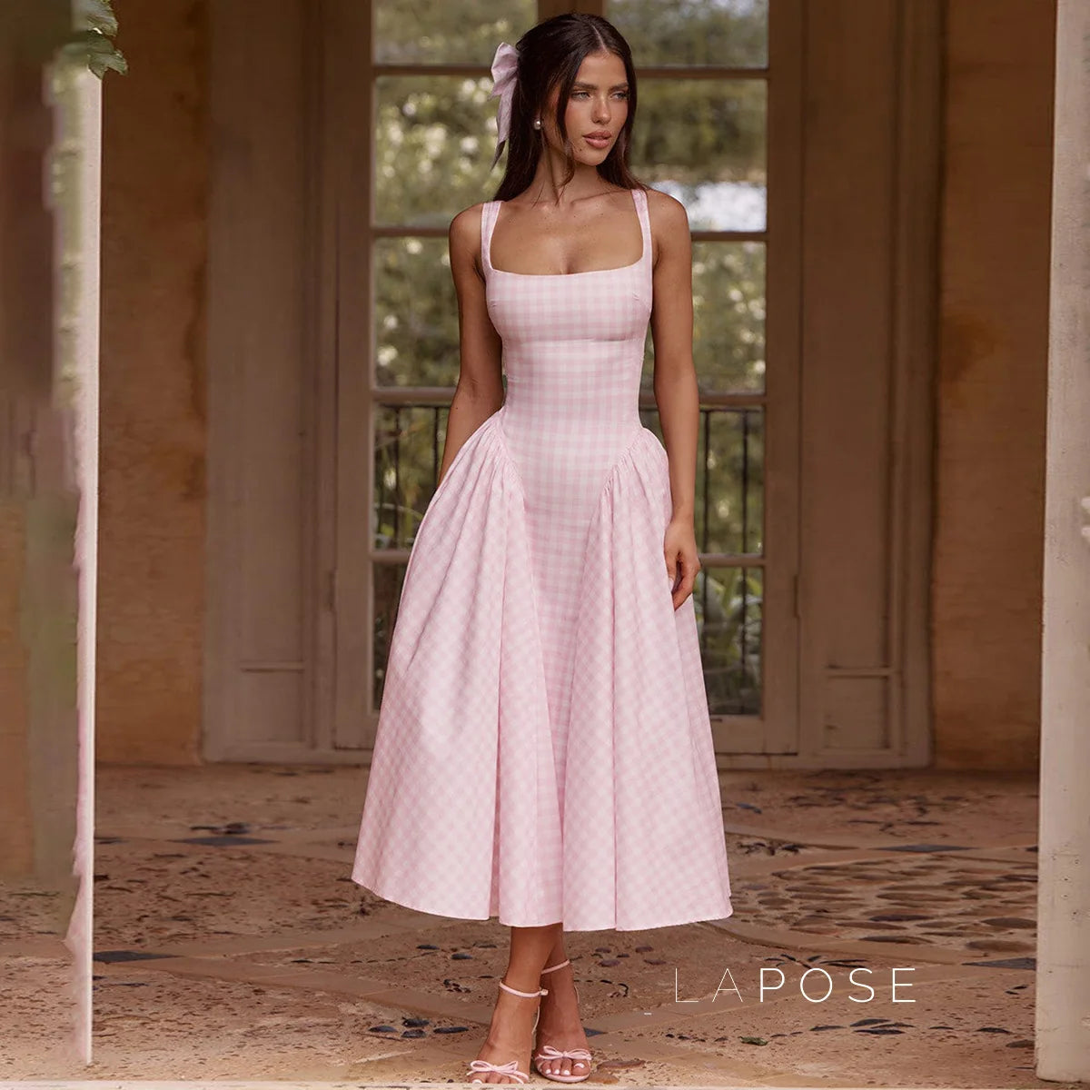 Adalae Plaid Backless Midi Dress