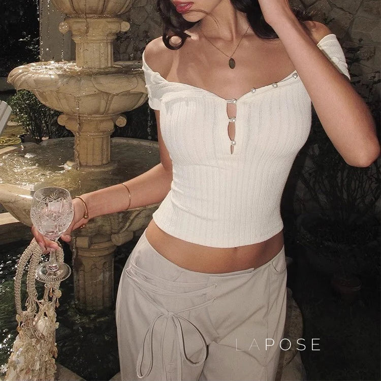 Angelyn Short Sleeve Buttoned Top