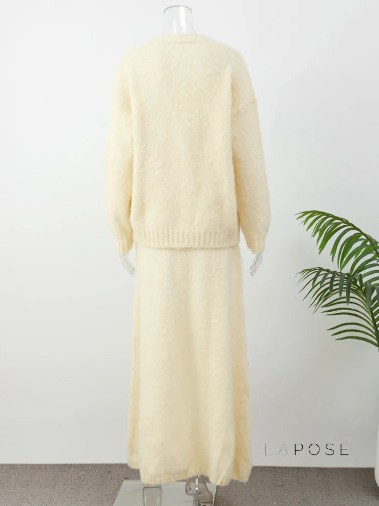 Annalyn V-Neck Knit Skirt Set