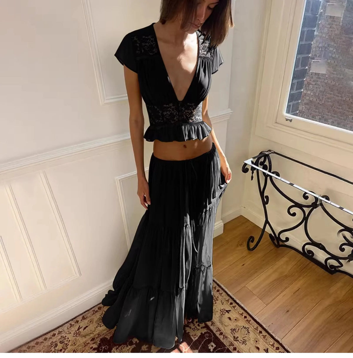 Lace V-Neck Two-Piece Skirt Set
