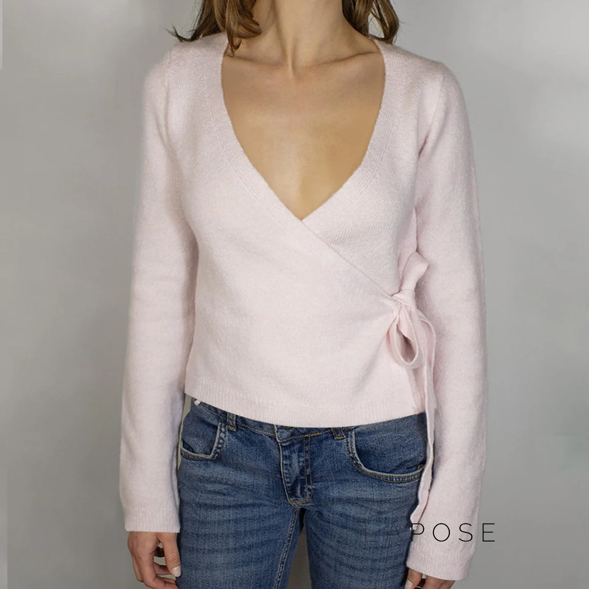 Nalayah V-Neck Tie Knit Top