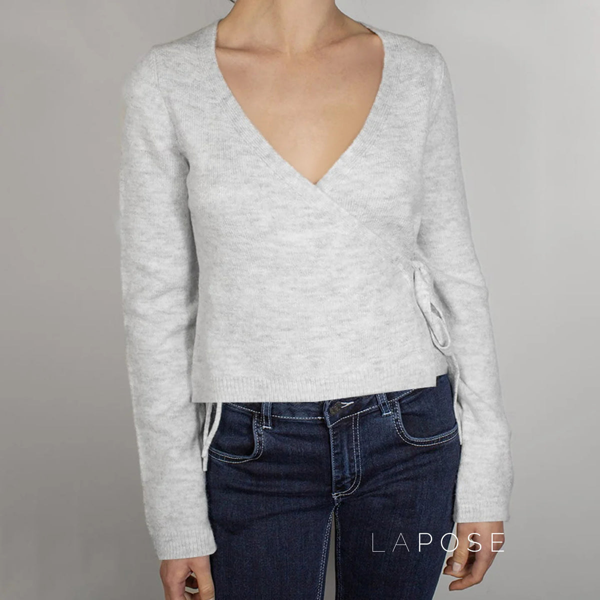 Nalayah V-Neck Tie Knit Top