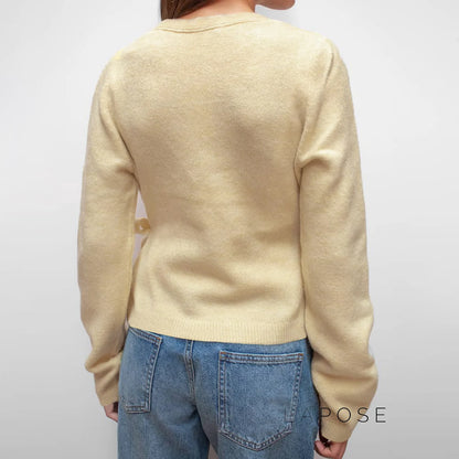 Nalayah V-Neck Tie Knit Top