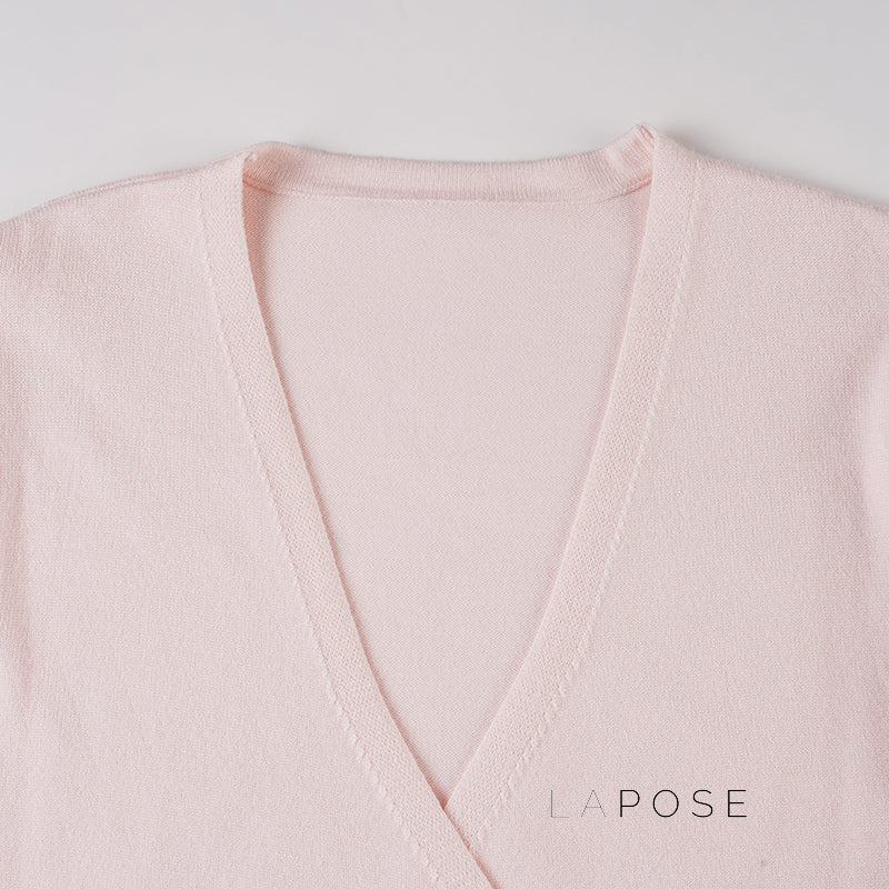 Nalayah V-Neck Tie Knit Top